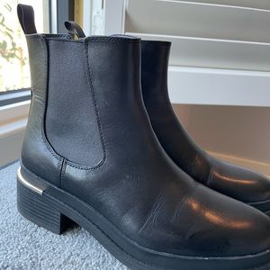 Kenneth Cole Chelsea Boots